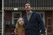 Tom Cruise and Dakota Fanning watch lightning strikes, War Of The Worlds