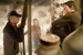 Tom Cruise and Steven Spielberg discuss a scene, War Of The Worlds
